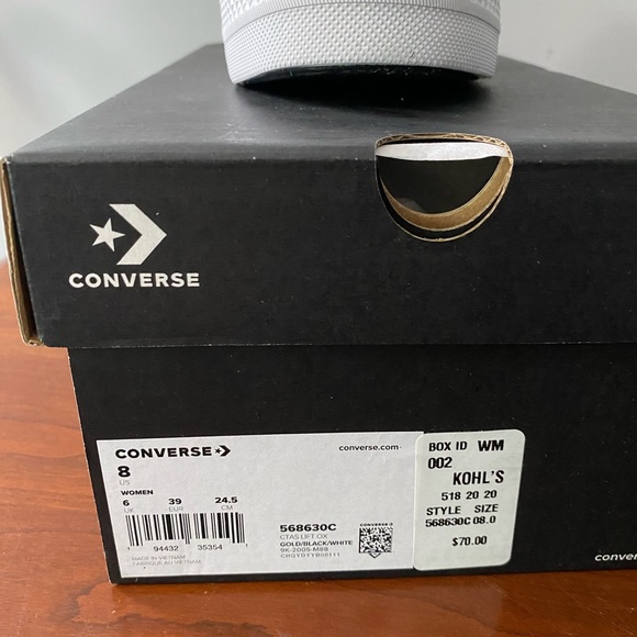 Women's Converse Chuck Taylor All Star Lift Shine Sneakers - Picture 9 of 10